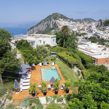 La Pergola Casa de hóspedes 4*