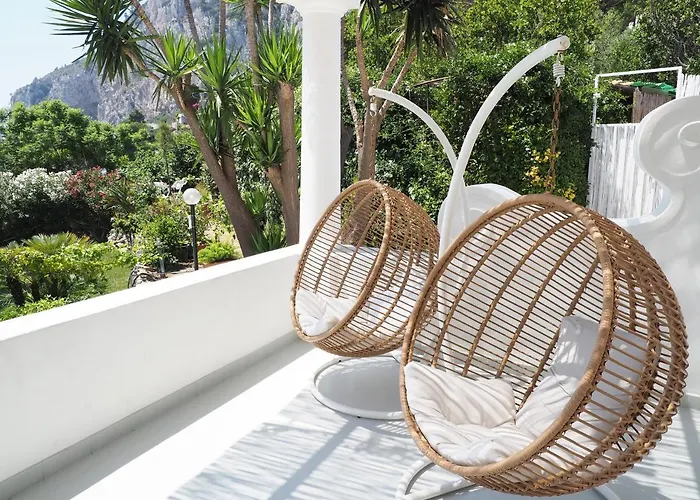 Konukevi La Pergola 4*